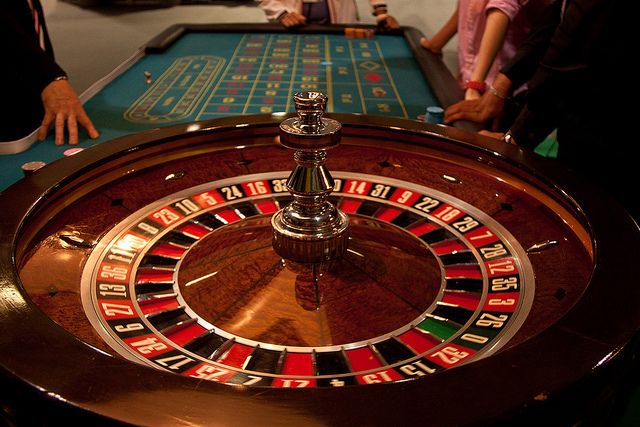 House of Fun سائٹ پر خرید بونس کے ساتھ سلاٹس